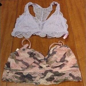GIRLS bralettes pink brand size small, true brand size extra small